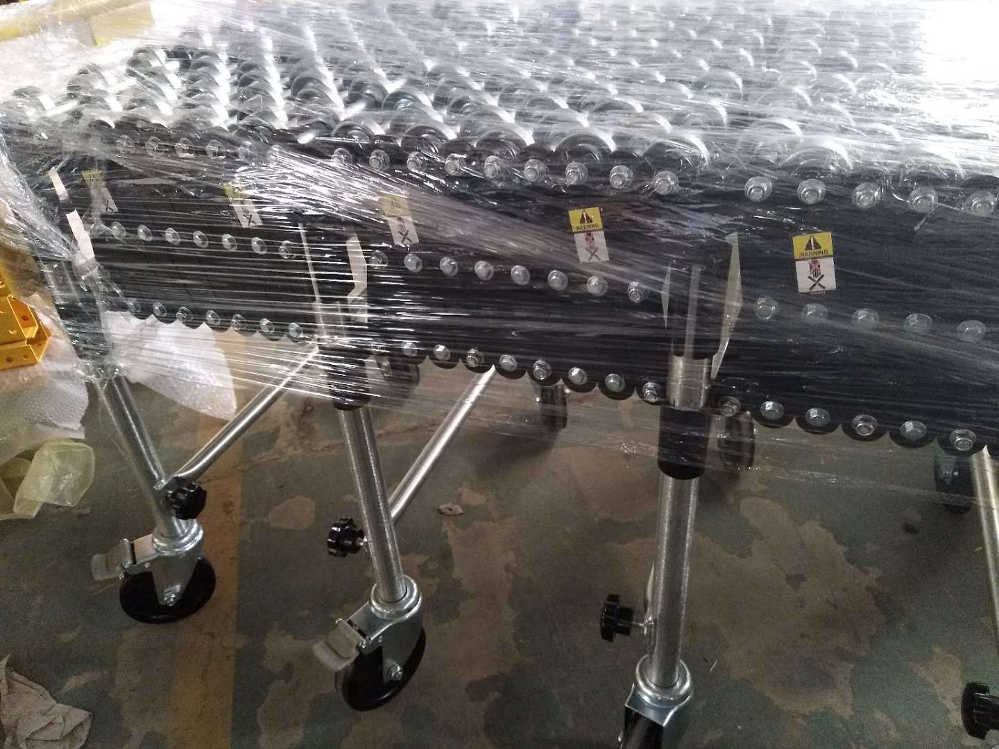 Steel Skate Wheel Flexible Conveyor